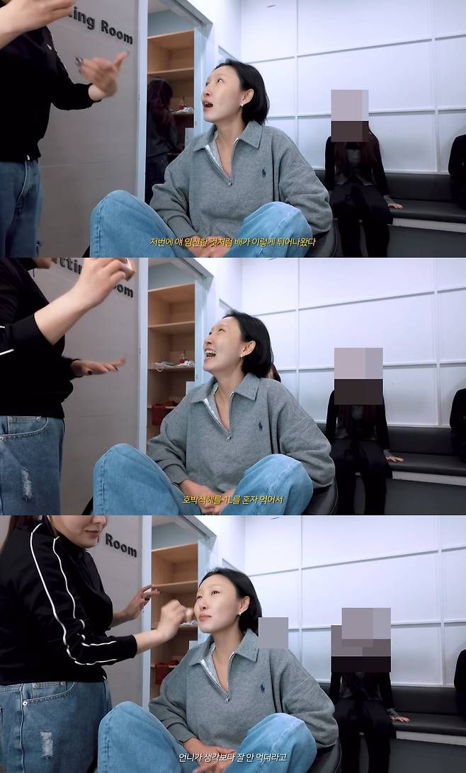 /사진=화사 유튜브 영상 캡처