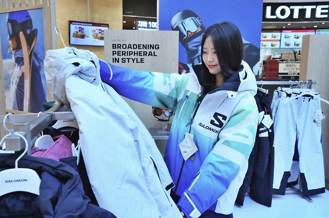 롯데백화점 본점 살로몬 팝업스토어 [롯데백화점 제공]
