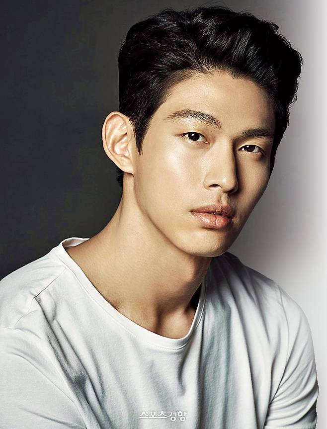 UN 출신 최정원. 경향신문 자료사진