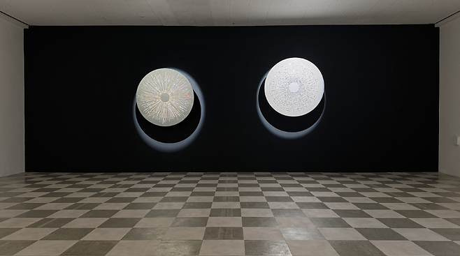 승하 작가의 2025 전시 전경  ‘스튜디오126’