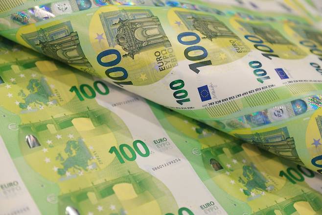 100유로 화폐. 사진=ECB