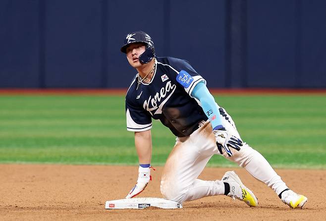 한국 야구대표팀 안현민, 신민재, 문현빈(위부터).  연합뉴스