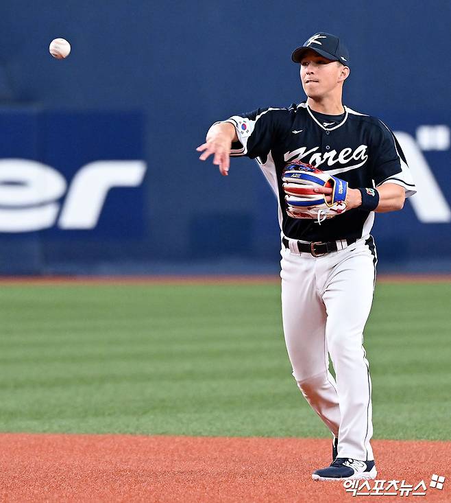 2023년 월드베이스볼클래식(WBC)에서 한국 야구 대표팀 최초의 미국계 선수로 출전했던 토미 에드먼. 사진 엑스포츠뉴스 DB