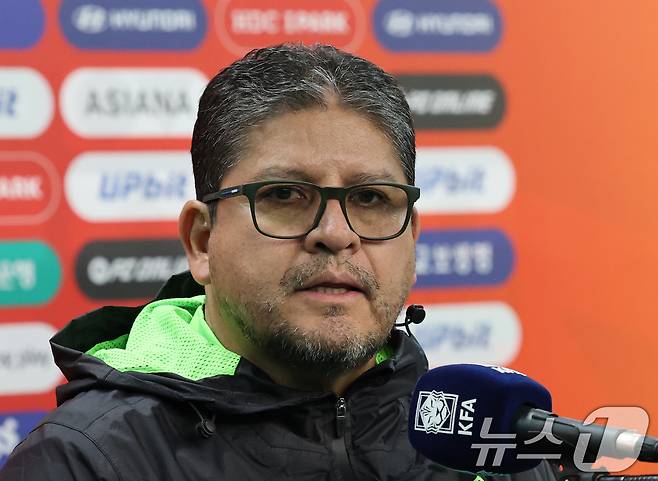 오스카르 비예가스 볼리비아 축구 국가대표팀 감독./뉴스1 ⓒ News1 김기태 기자