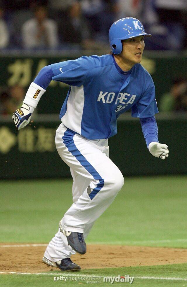 2006 WBC 대표팀 시절 이진영 코치./게티이미지코리아