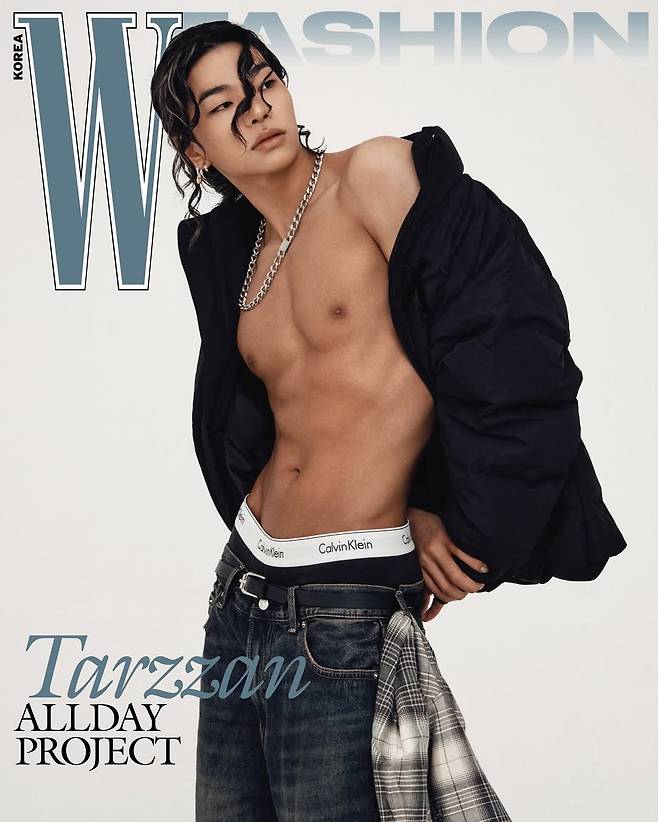 W KOREA 인스타그램 캡처.