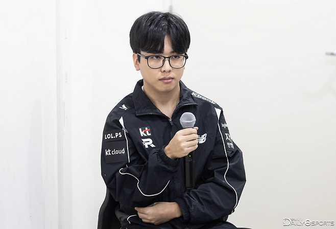 상위권 자리를 꾸준히 지키고 싶다는 '우타' 이지환.