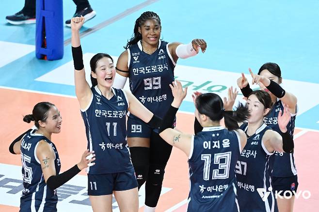 한국도로공사 7연승. 한국배구연맹