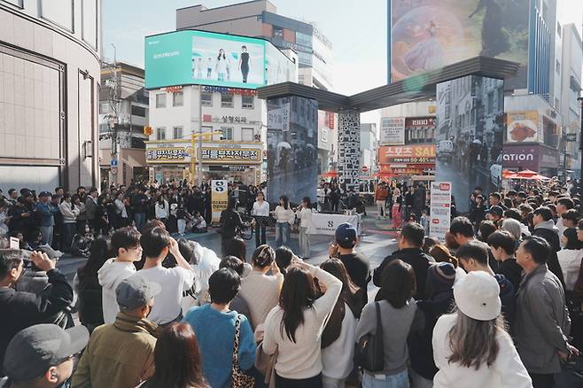 ▲ 11월 16일 대구 동성로 28아트스퀘어에서 대구경북스트릿댄스협회가 '2025 LMS 댄스 버스킹 in 동성로'를 개최했다.