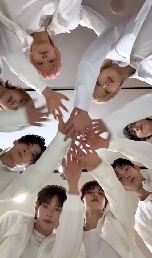 아홉, 2025 KGMA에서 빛난 2관왕 (출처 : 아홉 인스타그램)