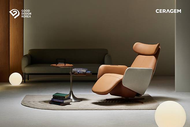 세라젬의 혈액 순환 개선 의료기기 ‘셀트론 순환 체어’.[세라젬 제공]