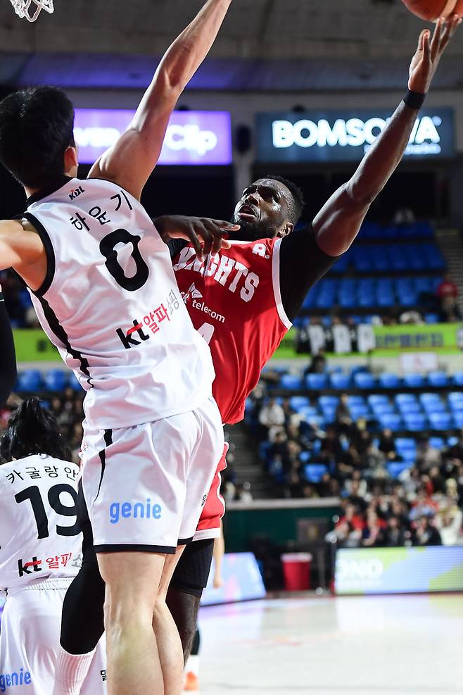 [서울=뉴시스] 프로농구 서울 SK의 자밀 워니. (사진=KBL 제공) *재판매 및 DB 금지