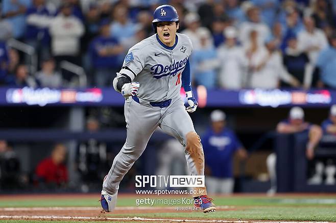 ▲ 다른 선수들이 야외 타격 훈련을 선호하는 반면, 오타니는 할 수 있다면 실내에서 훈련을 마치는 편이다