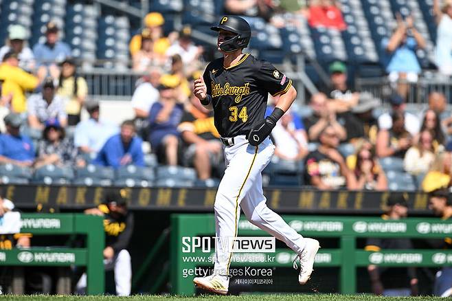 ▲ 일본프로야구 한신 타이거스와 계약한 캠 더베이니