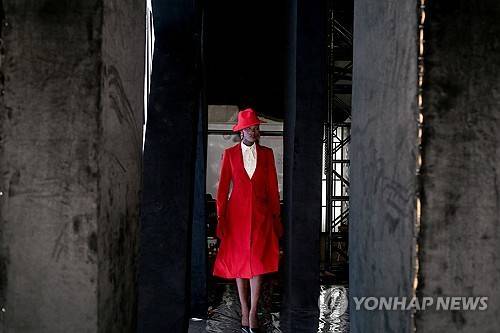 2024년 나이지리아 라고스에서 열린 아프리카 패션위크의 모델 [EPA 연합뉴스 자료사진. 재판매 및 DB 금지]