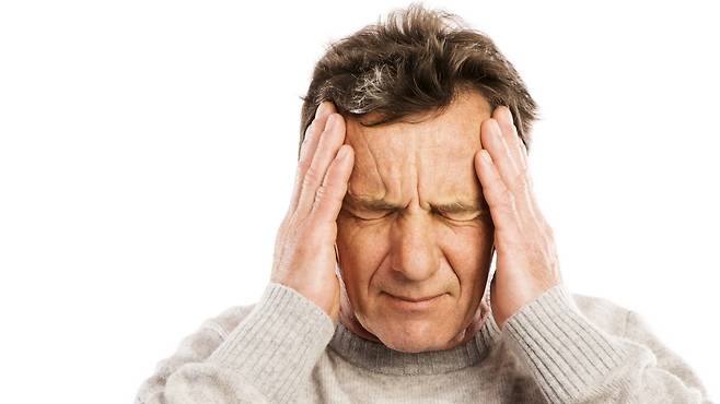 편두통, 긴장성 두통, 군발 두통 등 원발성 두통의 상당수는 자율신경계 이상과 관련이 있다|출처: 클립아트코리아