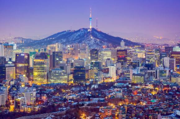 2025년 세계에서 가장 부유한 도시는 '일본 도쿄'라는 조사 결과가 나왔다. 사진은 서울 야경. [사진=Travel Weekly]