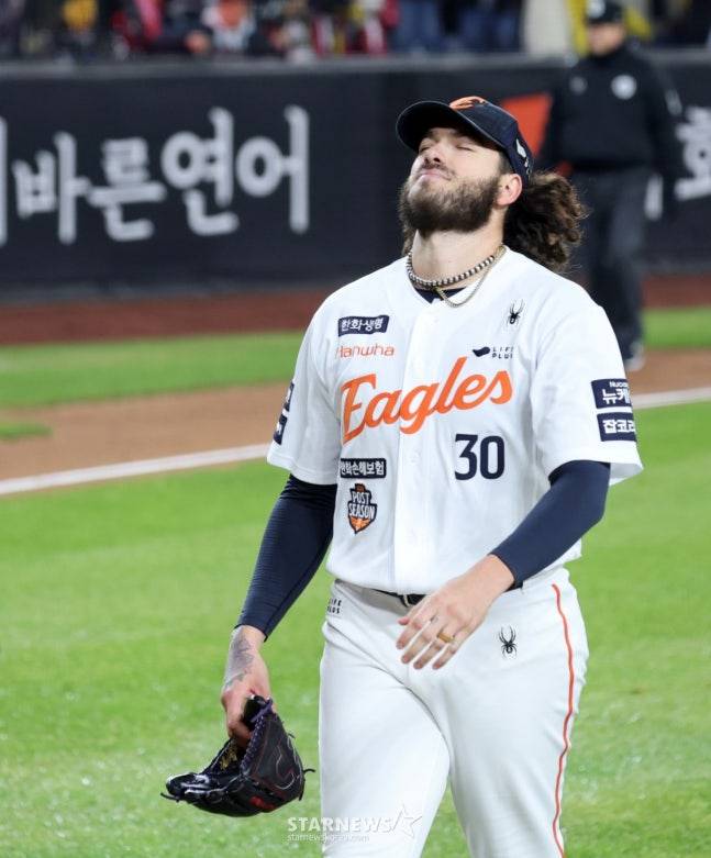 한화 폰세. /사진=강영조 선임기자