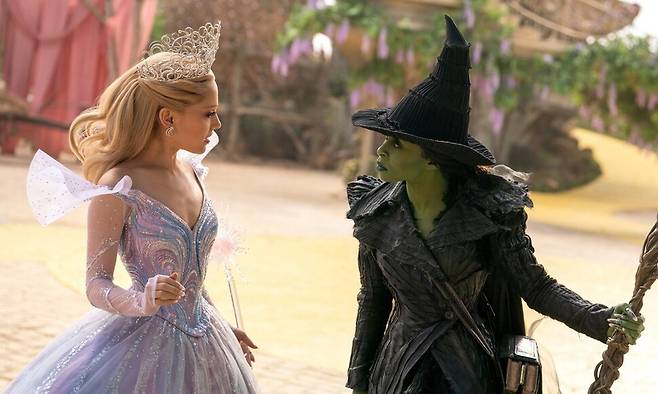 영화 ‘위키드: 포 굿’. 유니버설픽쳐스 제공