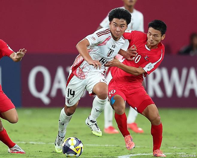 19일 카타르 도하의 어스파이어존에서 열린 2025 FIFA U-17 월드컵 16강 북한과 일본전 경기 모습. /사진=FIFA 제공