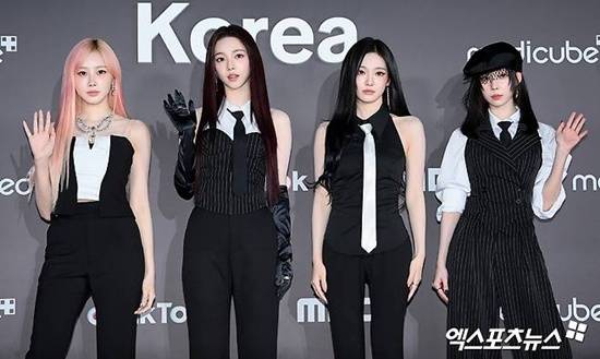 에스파, 엑스포츠뉴스DB