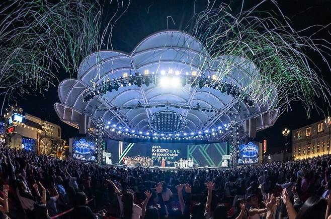 콘진원은 11월 15일부터 18일까지 아랍에미리트(UAE) 두바이의 글로벌 빌리지와 월드트레이드센터에서 '2025 K-엑스포: 올 어바웃 케이 스타일(All about K-style)'을 성공적으로 개최했다. 사진=콘진원
