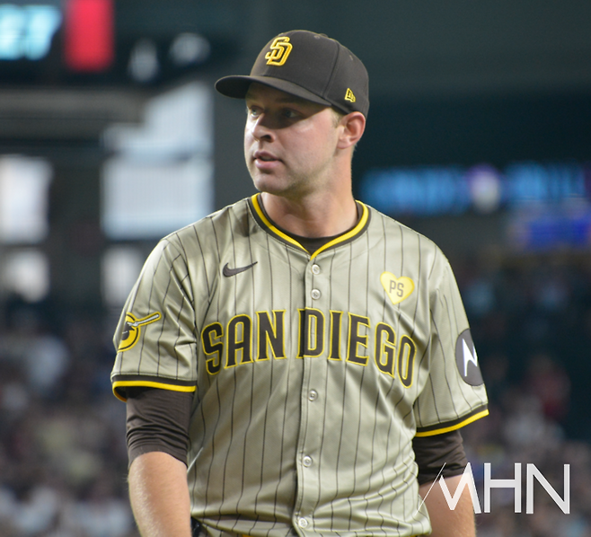 (샌디에이고 선발투수였던 마이클 킹도 퀄리파잉 오퍼를 거절했다. 하지만 선수 본인의 바람과 달리 시장의 평가는 좋지 않은 것으로 알려졌다)