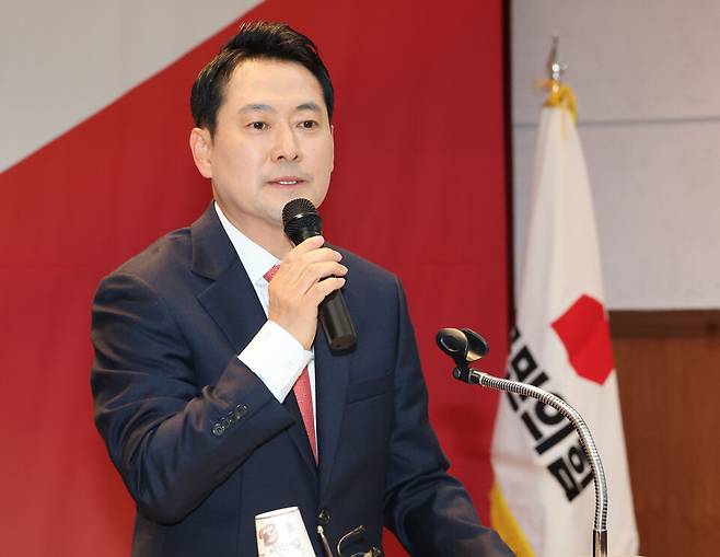 장동혁 국민의힘 대표가 20일 서울 강남구 SETEC컨벤션센터에서 열린 2025 전국 당협 사무국장 직무연수 및 성과공유회에서 축사를 하고 있다. ⓒ연합뉴스