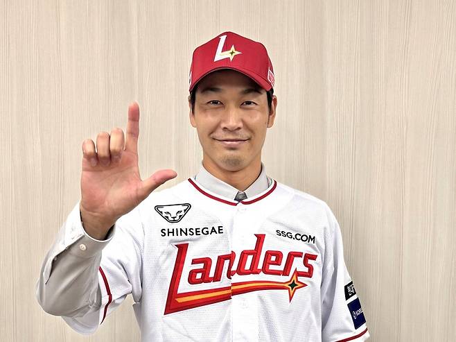 ▲ 일본프로야구 통산 66승이라는 화려한 경력을 자랑하는 다케다 쇼타는 내년 SSG 선발진에 합류한다 ⓒSSG랜더스