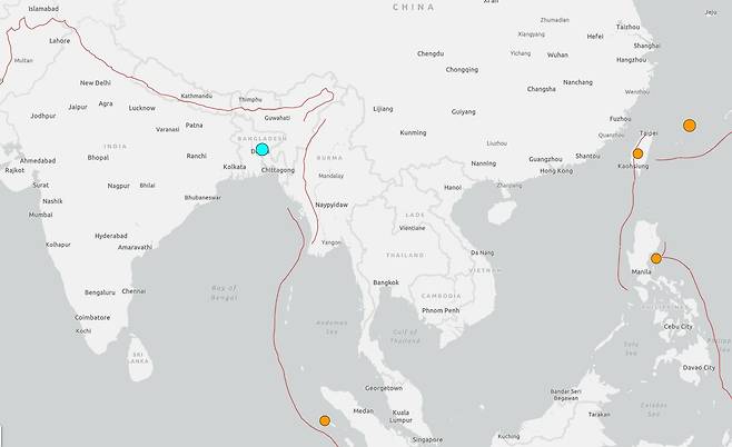 방글라데시 수도인 다카 인근에서 규모 5.5의 지진이 발생했다. (USGS)