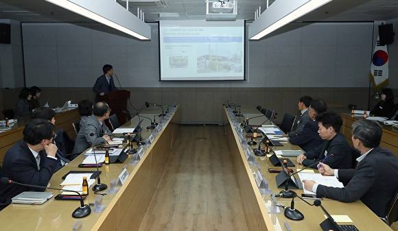 평택시 탄소중립 녹색성장 기본계획 중간 점검 보고회 모습. [사진=평택시]