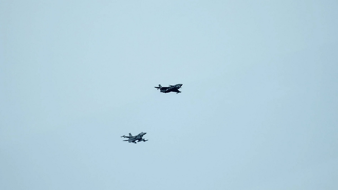 튀르키예의 첫 국산 무인전투기 ‘크즐렐마’. 현지 매체 사바흐 캡처