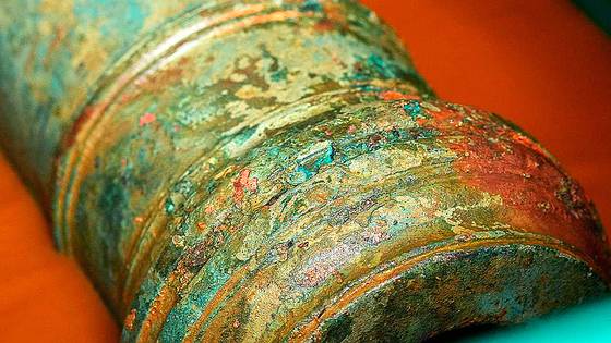 ‘1708년 침몰’ 스페인 선박에서 인양한 유물 일부. 콜롬비아 대통령실 제공