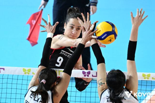 공격하는 자네테./KOVO