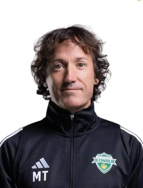 ▲ 타노스 코치 ⓒ전북현대
