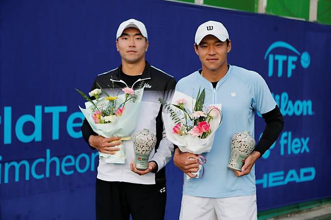 ITF 김천 1차 복식 준우승, 조성우와 심성빈(오른쪽)