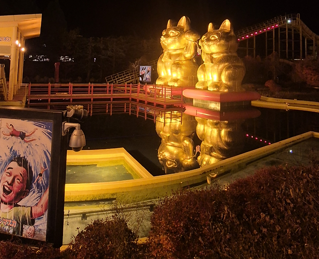 24b0d121e09c28a8699fe8b115ef0469903df2bcf0e3