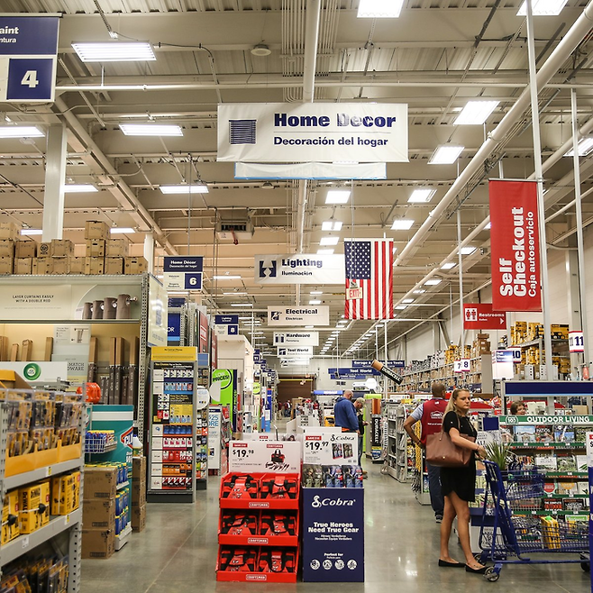 로우스 매장 내부 모습. 사진=로우스