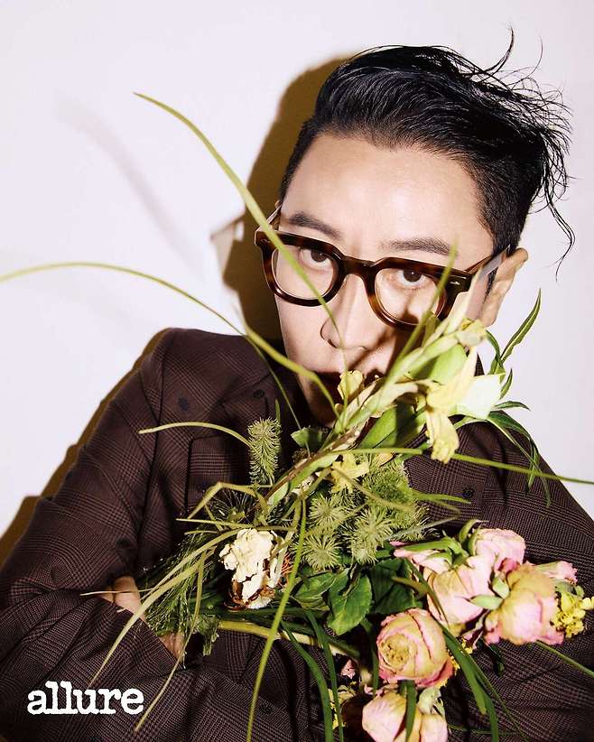 '요정재형'의 크리에이터 정재형. 얼루어 코리아 제공