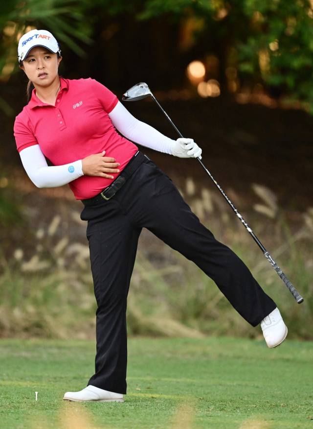 티샷 후 공을 확인하고 있는 김세영. 사진 제공=AFP연합뉴스