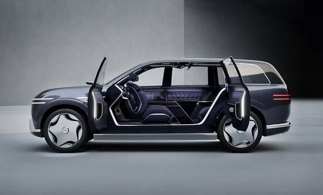 The Genesis GV90 concept car. The vehicle features suicide doors, a design expected to be offered as an option on the production model. [GENESIS]