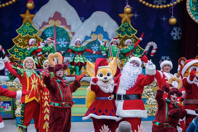 에버랜드, 크리스마스 판타지 ‘Very Merry 산타 빌리지’ 공연