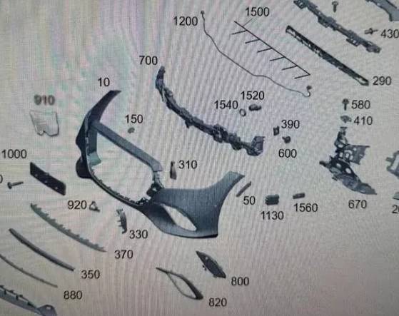 메르세데스-벤츠의 차세대 S-클래스 일부 부품 디자인이 온라인을 통해 유출됐다(출처: 인스타그램)