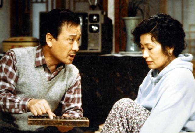 MBC 드라마 '사랑이 뭐길래'에 출연한 이순재(왼쪽)와 김혜자.