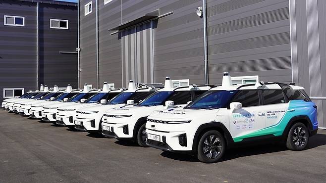 라이드플럭스가 경기도 화성시 자율주행 리빙랩(실증도시)에서 국내 최초 ‘레벨4 자율주행 카셰어링’ 실증과 서비스 운영에 본격 돌입한다. [라이드플럭스]