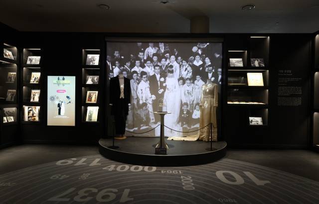 신성일기념관 2층 유물관.