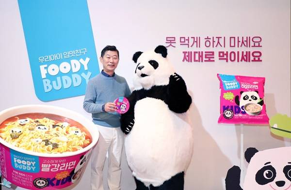 지난 2023년 11월 푸디버디 론칭 행사에 참석한 김홍국 하림 회장/사진=하림