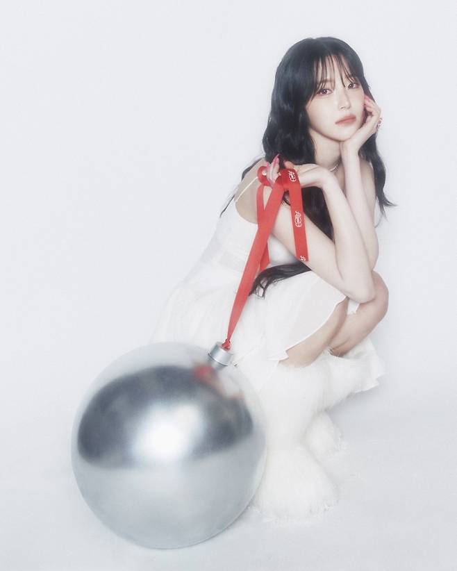 프로미스나인 백지헌. 사진 | 어센드