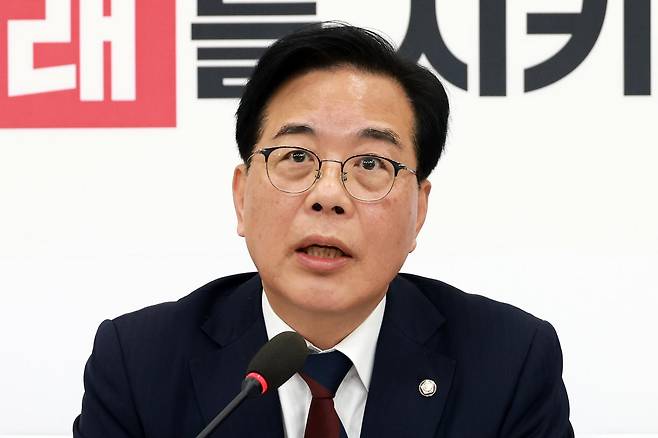 송언석 국민의힘 원내대표가 26일 서울 여의도 국회에서 현안 기자회견을 하고 있다. 2025.11.26 [서울=뉴시스]