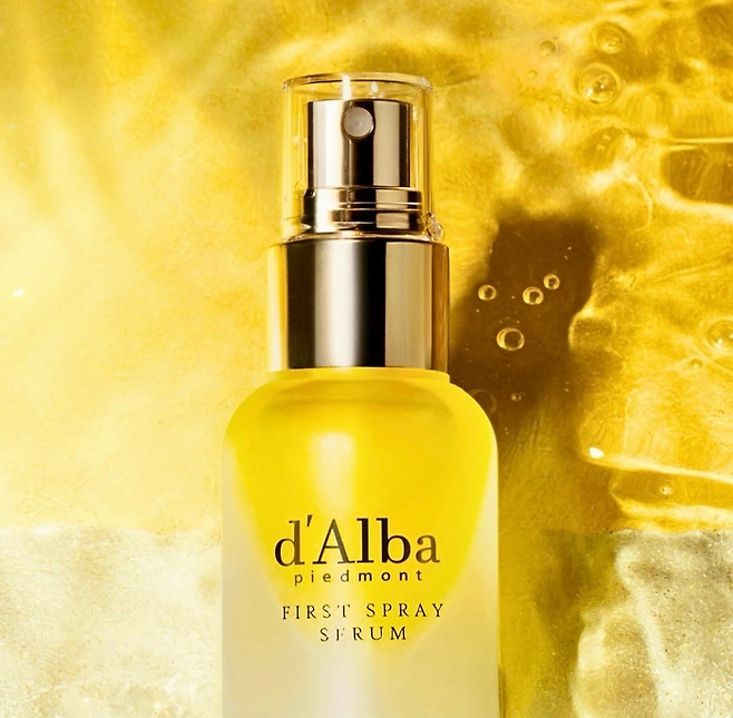 달바 퍼스트 스프레이 세럼 [달바글로벌 인스타그램 캡처]